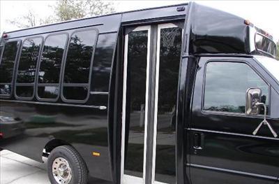 Mini-Bus - Limo / Party Style 
