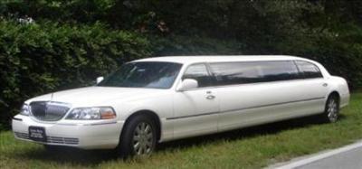 Stretch Limo - Lincoln Town Car