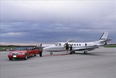 Stretch Limo - Lincoln Town Car