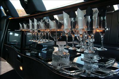 Stretch Limo - Lincoln Town Car