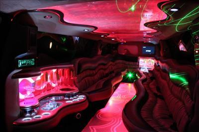 Stretch SUV - Cadillac Escalade