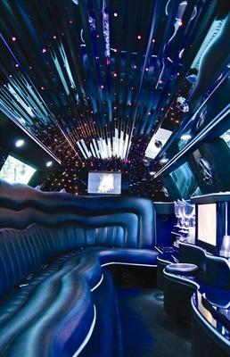 Stretch Limo - Chrysler 300