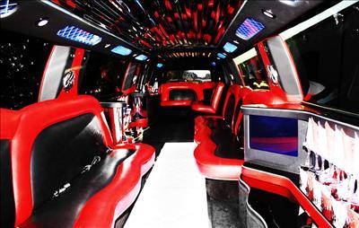 Stretch SUV - Cadillac Escalade