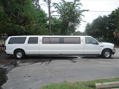 Stretch SUV - Ford Excursion