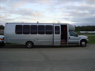 Mini-Bus - Limo / Party Style 
