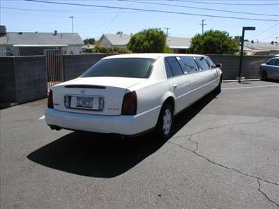 Stretch Limo - Cadillac DTS