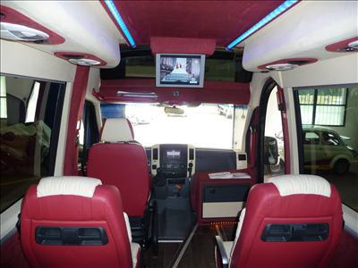 Van - Mercedes Benz Sprinter
