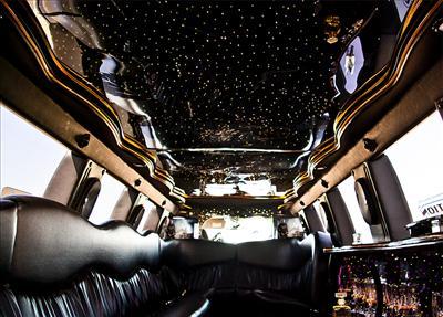 Stretch SUV - Lincoln Navigator