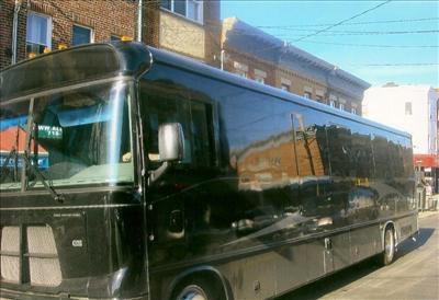 Mini-Bus - Limo / Party Style 