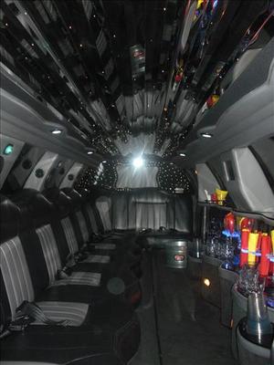 Stretch Limo - Lincoln Town Car