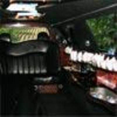 Stretch Limo - Lincoln Town Car