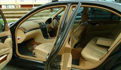 Luxury Sedan - Mercedes Benz E-Class