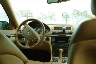 Luxury Sedan - Mercedes Benz E-Class