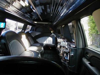 Stretch SUV - Cadillac Escalade