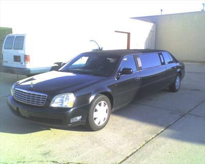 Stretch Limo - Cadillac DTS