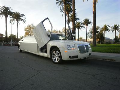 Stretch Limo - Chrysler 300