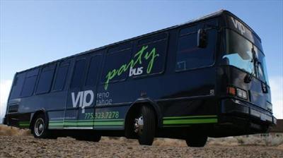 MotorCoach - Deluxe Motor Coach 