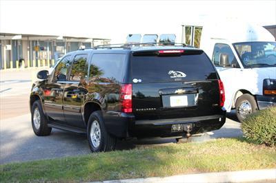 SUV - Chevrolet Suburban