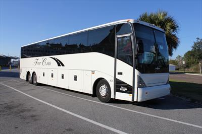 MotorCoach - Deluxe Motor Coach 