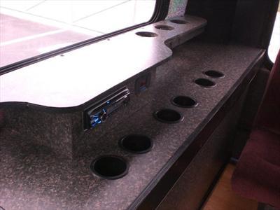 Mini-Bus - Limo / Party Style 