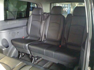 Van - Mercedes Benz 