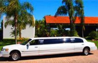 Stretch Limo - Lincoln Town Car