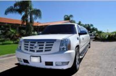 Stretch SUV - Cadillac Escalade