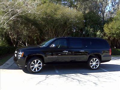 SUV - Chevrolet Suburban