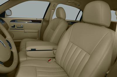 Sedan - Lincoln Town Car
