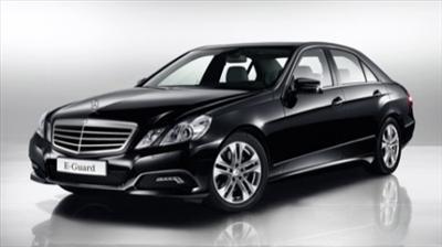 Luxury Sedan - Mercedes Benz E-Class