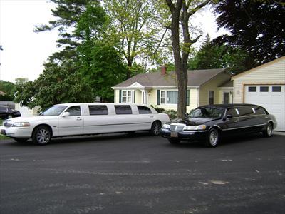 Stretch Limo - Lincoln Town Car