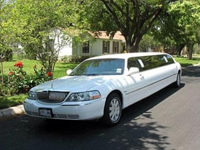 Stretch Limo - Lincoln Town Car