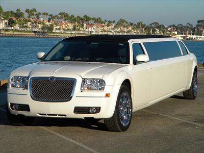 Stretch Limo - Chrysler 300