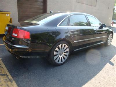 Luxury Sedan - Audi A8