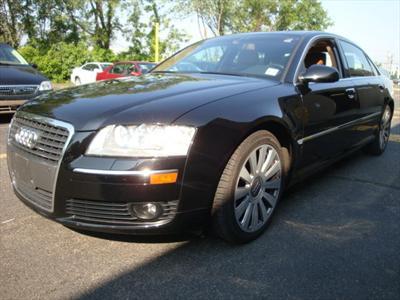 Luxury Sedan - Audi A8