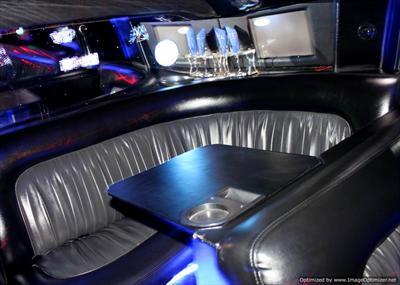 Stretch SUV - Hummer H2
