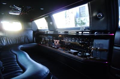 Stretch Limo - Lincoln Town Car