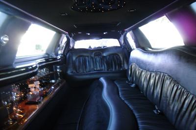 Stretch Limo - Lincoln Town Car