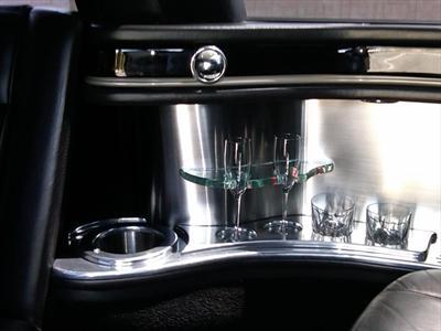 Stretch Limo - Lincoln Town Car