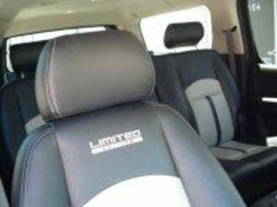 SUV - Chevrolet Suburban