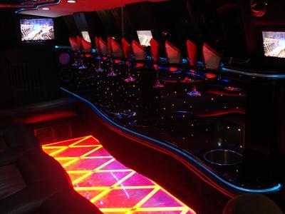 Stretch Limo - Dodge Charger