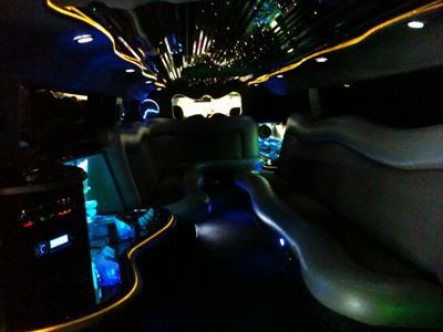 Stretch SUV - Hummer H2