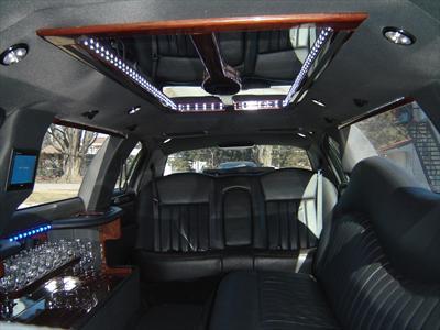 Stretch Limo - Lincoln Town Car