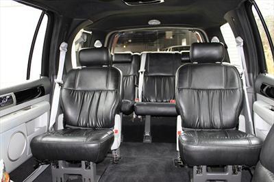 Stretch SUV - Lincoln Navigator