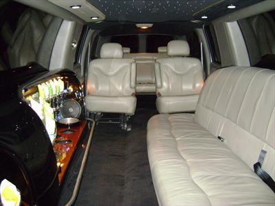 Stretch SUV - GMC Yukon