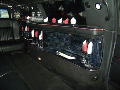 Stretch Limo - Lincoln Town Car