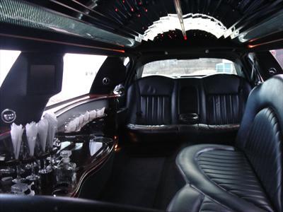 Stretch Limo - Lincoln Town Car