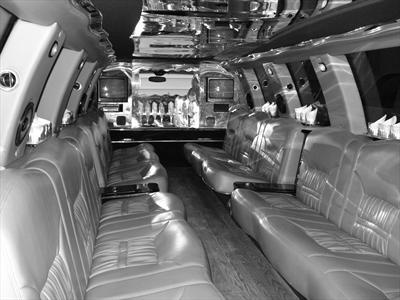 Stretch SUV - Ford Excursion