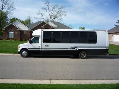 Mini-Bus - Limo / Party Style 
