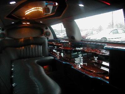 Stretch Limo - Lincoln Town Car